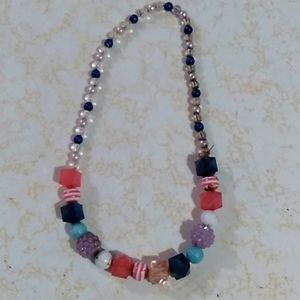 Breaded stretchy necklace